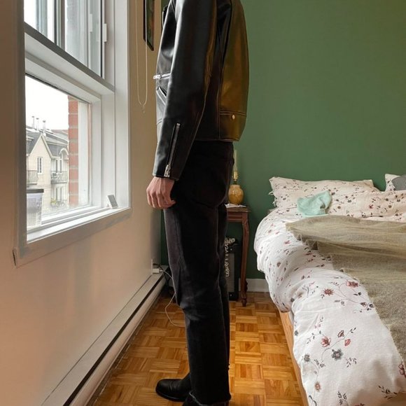 Perfecto April 77 - Picture 4 of 6